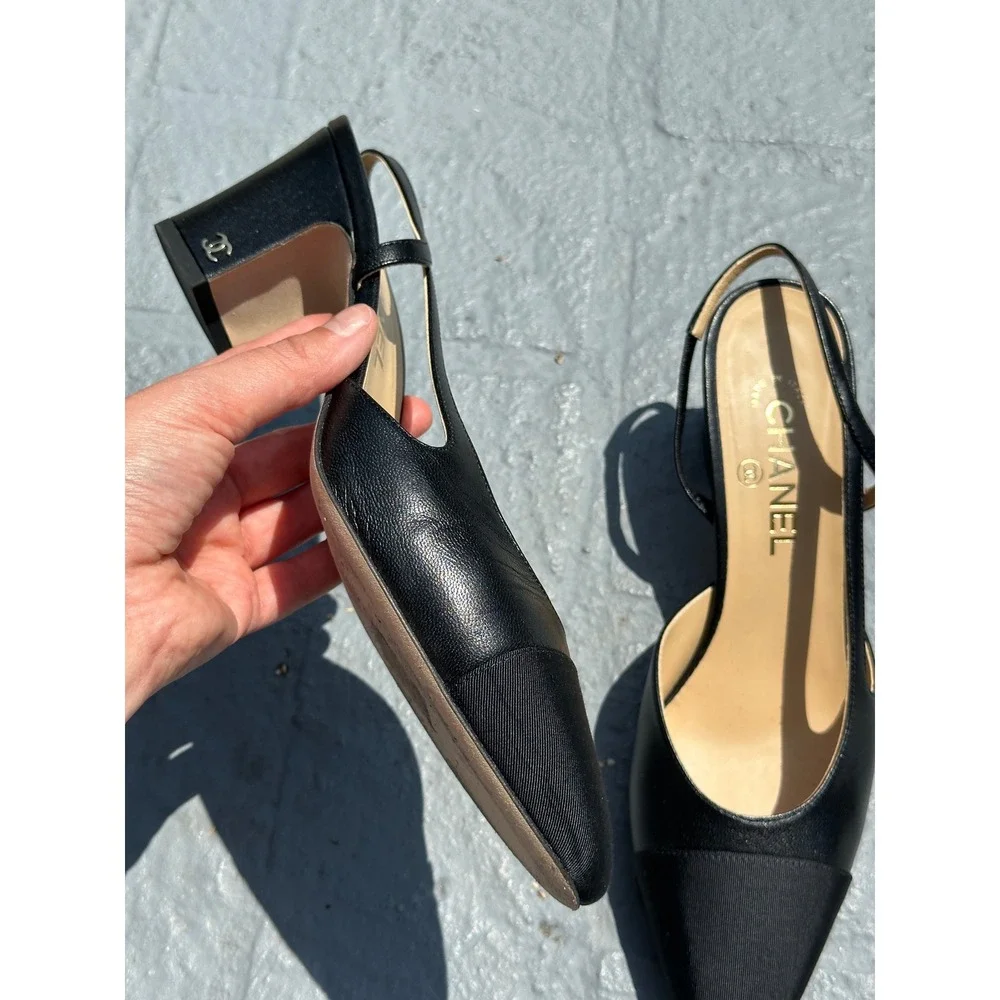 Chanel Black Grosgrain Cap Toe Slingback Pumps Size 40 CC Logo